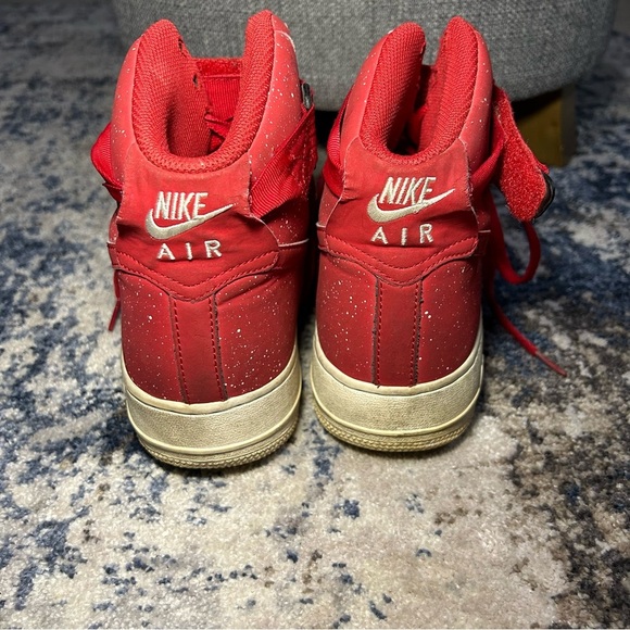 Nike Air Force 1 High ‘07 Gym Red Sneakers Size 9.5 Men’s main image 4